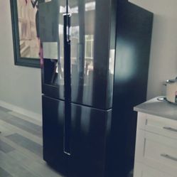 Stainless Steel Samsung Fridge 