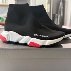 Balenciaga Para Niños # 2 Usados Solo Para Una Foto