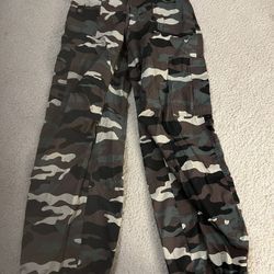 Camo Cargo Pants 