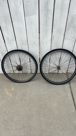 Alex Rims DH19 700c Wheelset Front Rear 622x18 Bike Wheels with Tires As Is