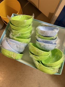 19 Silicone Bowls Brand New 6” Non Slip