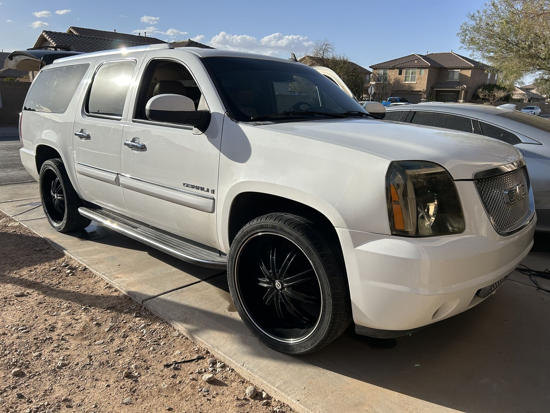 2008 GMC Yukon XL Denali