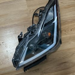 G37 Coupe Driver Headlight