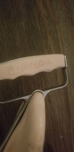 Maid Of Honor Vintage Hand Mixer Pale Pink