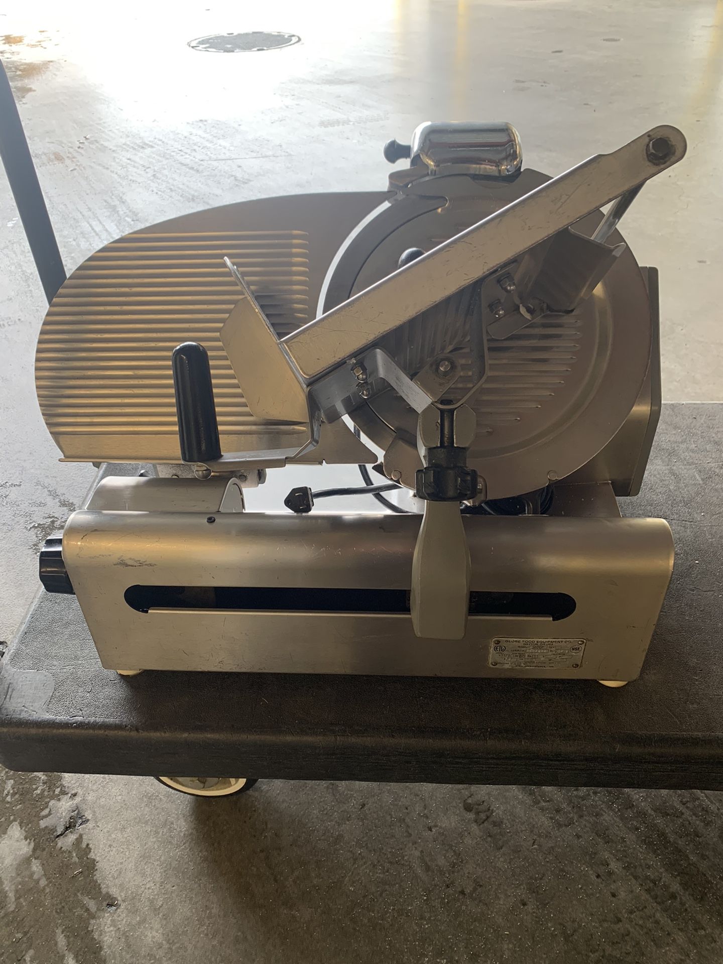 Globe Deli Slicer for Sale in Lynbrook, NY OfferUp