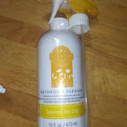 Squeeze The Day Bathroom Cleaner - 16 oz Spray Bottle
