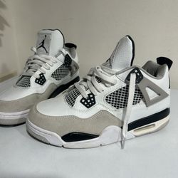 Nike Jordan 4 