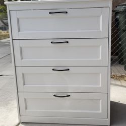 Ikea Dresser In Good Condition 