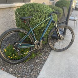 Woman’s Specialized Bike