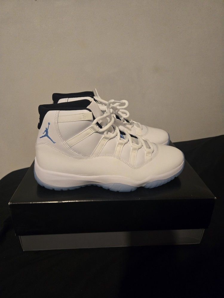 Jordan 13s And Jordan 11s