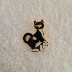 Tuxedo Cat Enamel Lapel Pin - 1.25" (3 cm)
