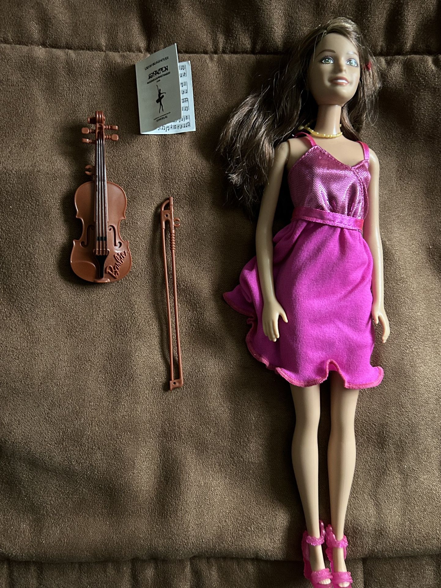 Barbie doll & violin New
