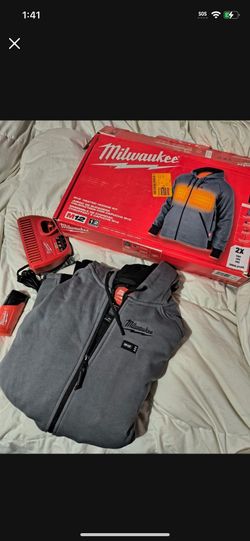 Men's 2x M12 Lithium Ion Cordless  Gray  Heated Jacket Hoodie  Combo