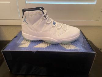 Jordan 11 - Legend Blue - Size 10