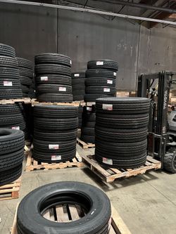 Truck Tires 295/75R/22.5