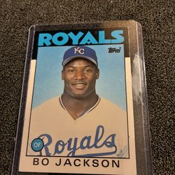 1986 Topps Traded Bo Jackson Rookie Card #50T