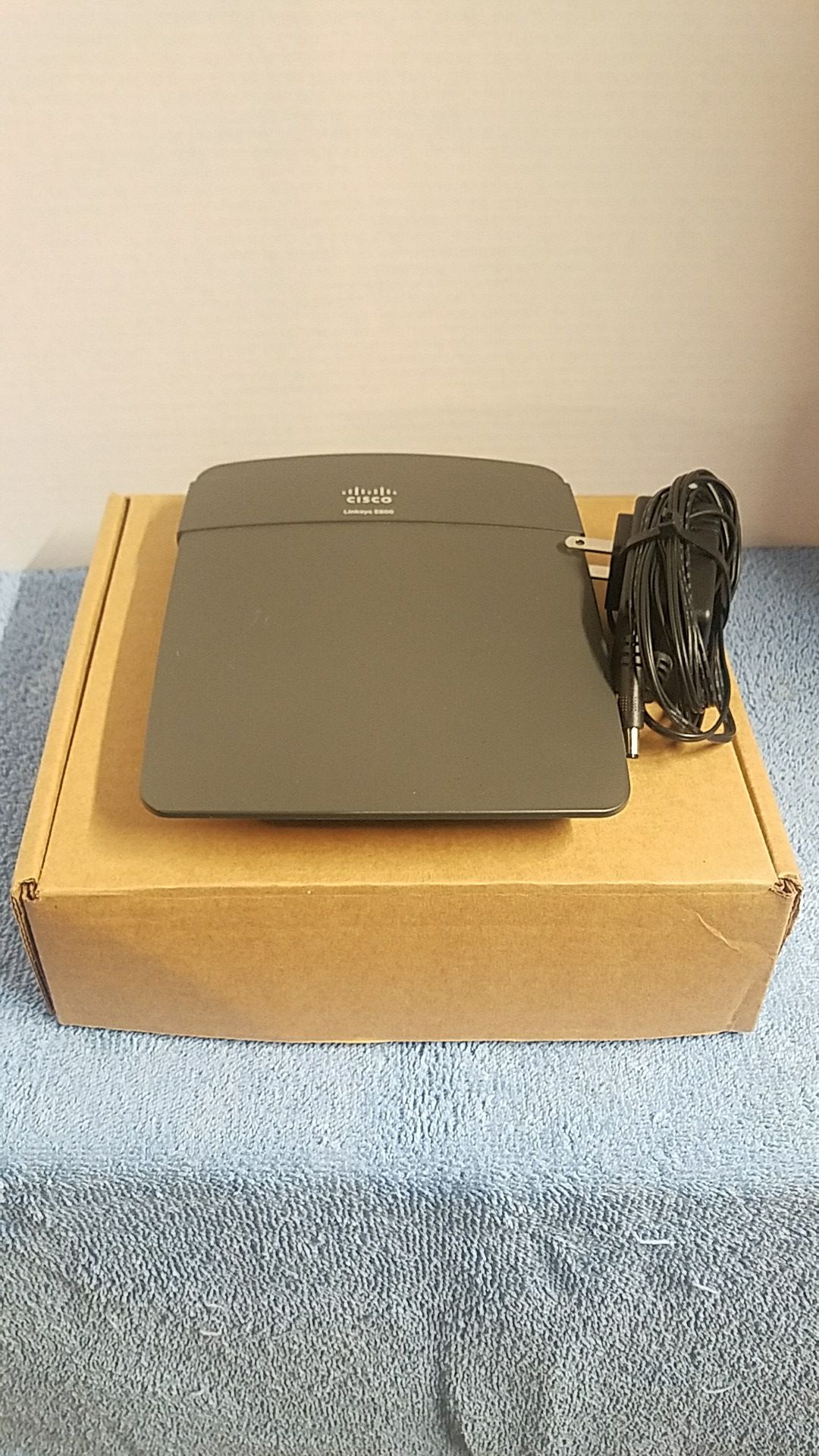 Cisco linksys e800 wi-fi router