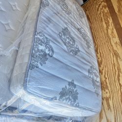 New Twin Mattress 
