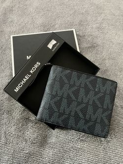 Men's wallet by Michael Kors
