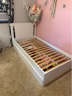 Twin bed with drawers