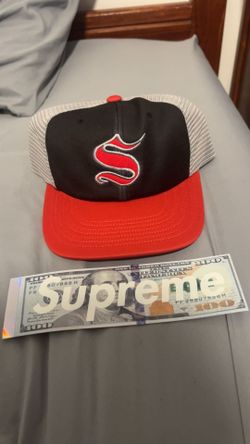 Supreme Hat New