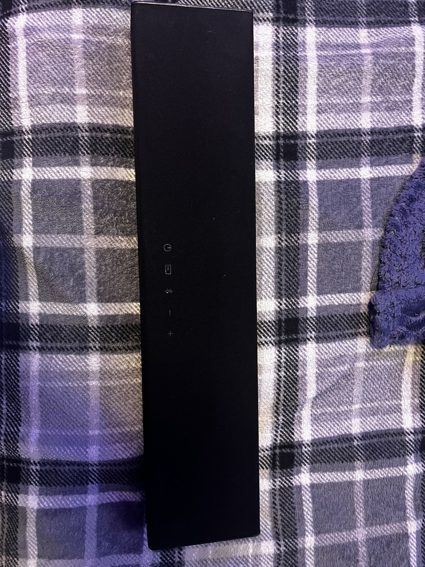 2 Vizio Soundbars