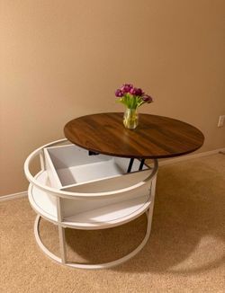 Round coffee table