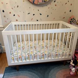 Used White Wooden Crib