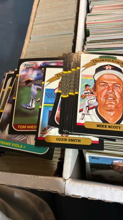 3200 card Baseball & Football 1981 set builder lot 1980’s-2000 stars Hall of Famers Rookies Oddball cards