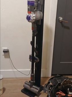 2025, Tech Orbit V8 Dyson Vacuum, Grey