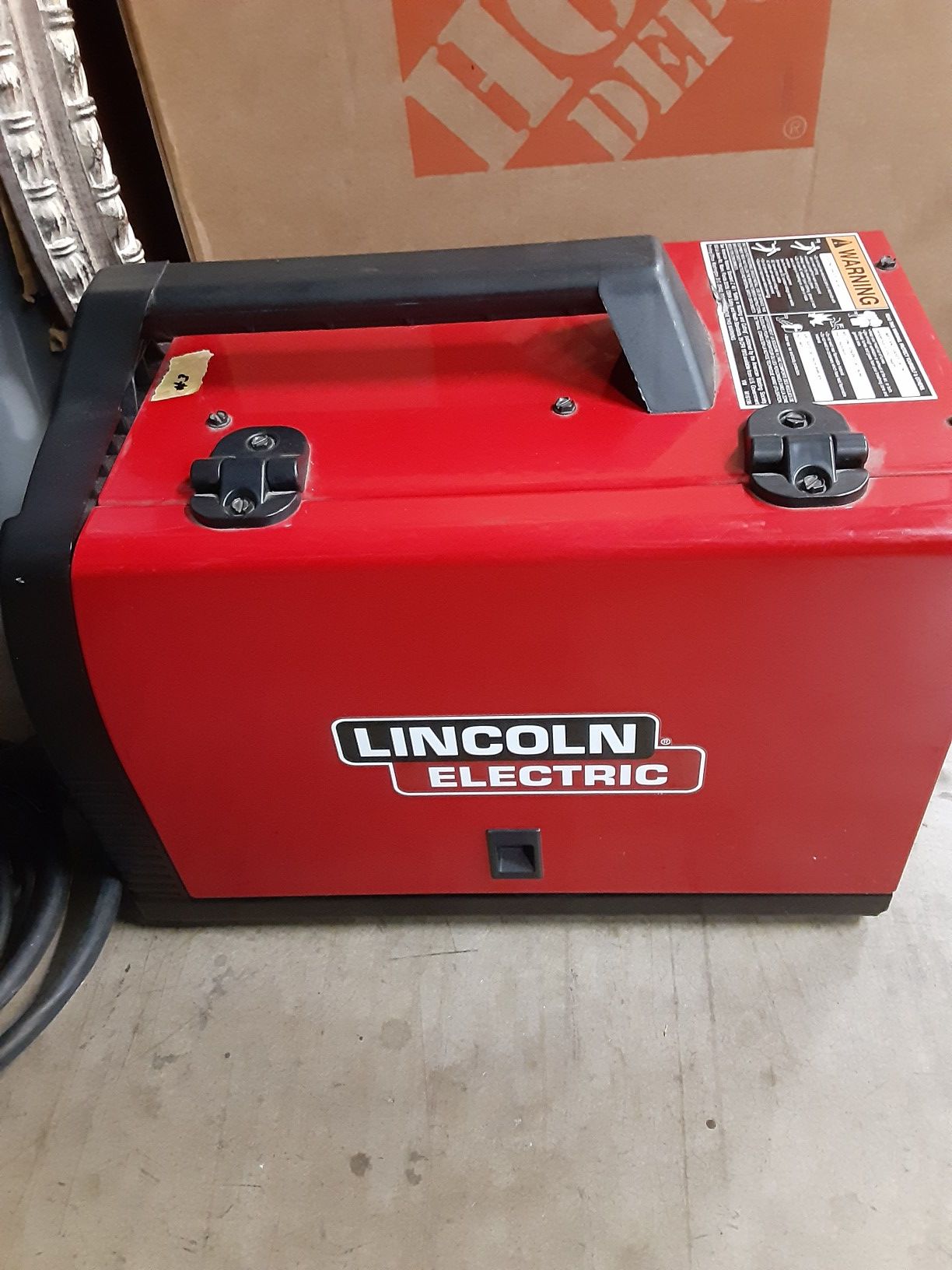 Lincoln Electric Weld Pak 125 HD WireFeed Welder for Sale in Anaheim
