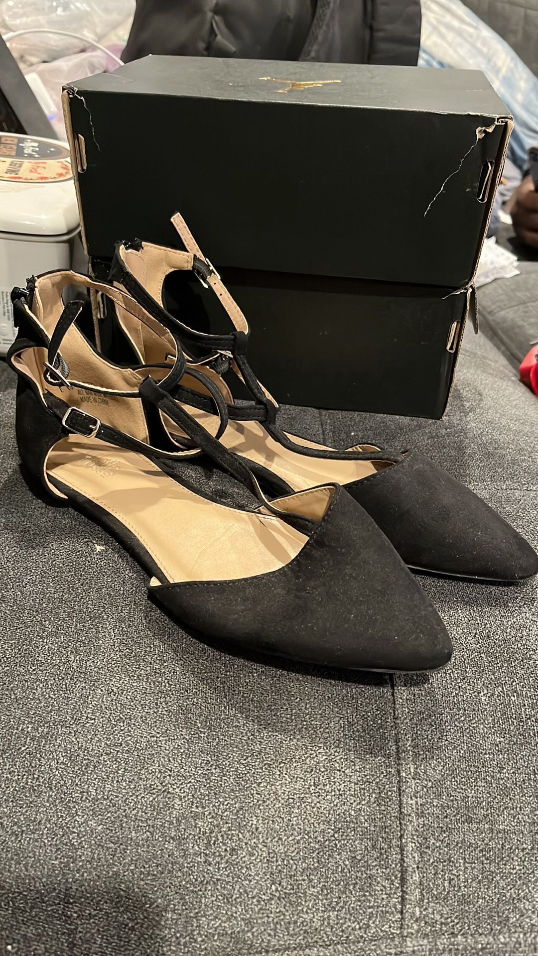 Charlotte Russe Flats Like New