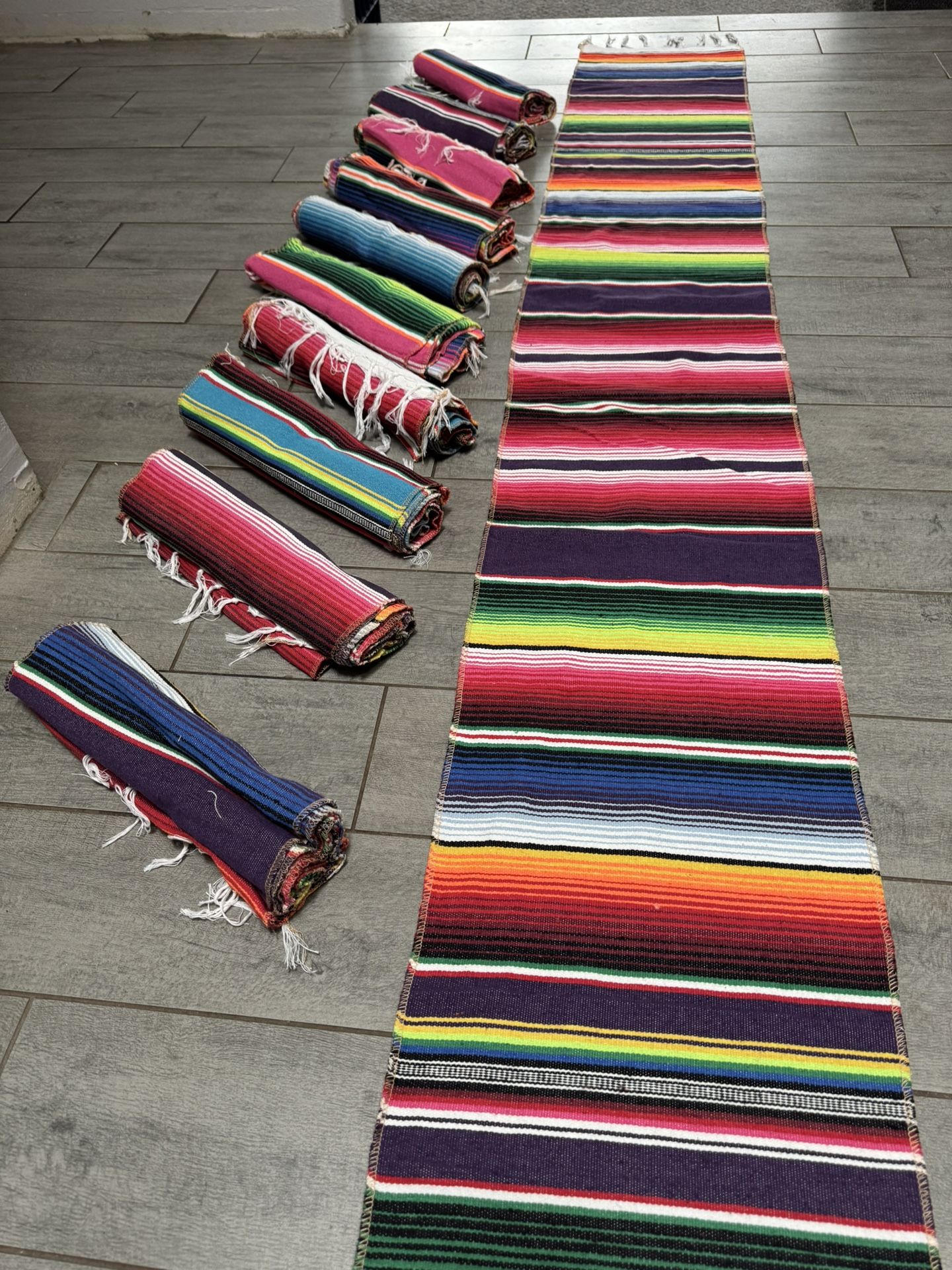 Table Runners (11)