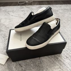 GUCCI CASUAL MENS SHOES ,BLACK ,SIZE 9.5 MENS US 