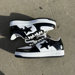 Bathing Ape Bape Sta Black And White (BRAND NEW)