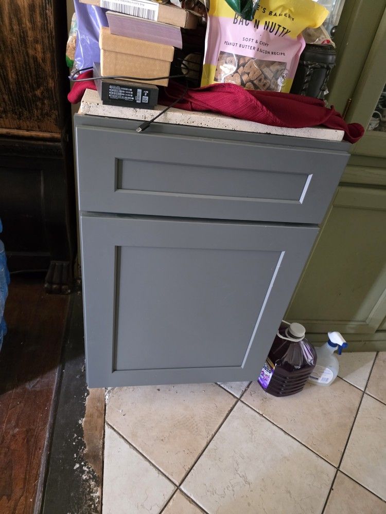 Cabinet Storage with no Countertop
