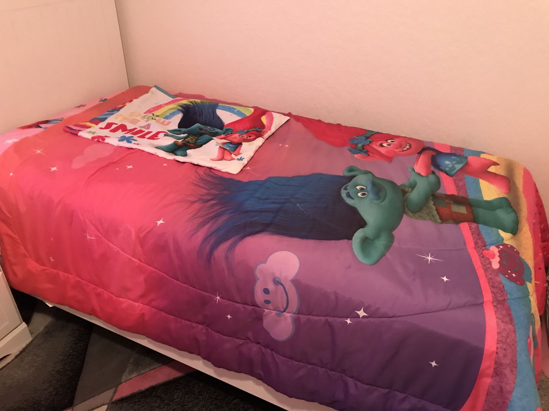 Twin Trolls Bedding