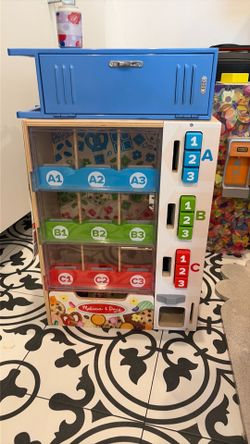 Melissa and Doug vending machine