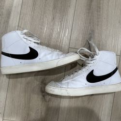 Nike Blazers Mid ‘77