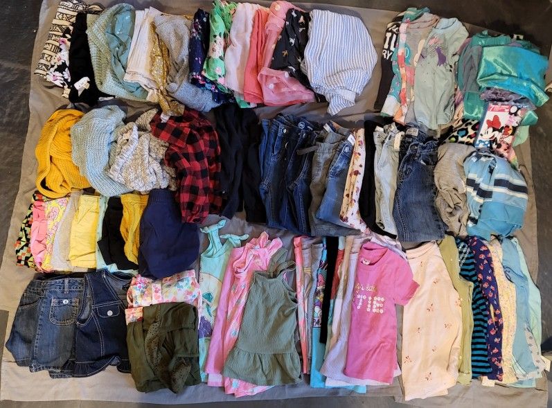 5t Girl Clothes (89 Items Total)