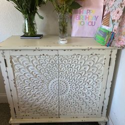 Beautiful White Console Table With Antique Design