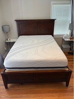 Queen Platform w storage & Dresser