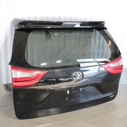 2011-2020 Toyota Sienna Trunk Hatch Tailgate