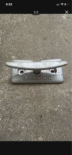 Dock Edge Aluminum Flip Up Dock Cleat