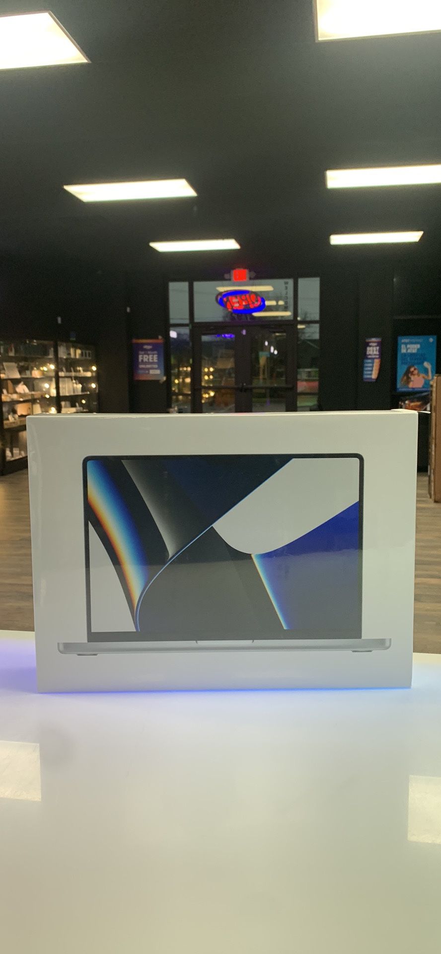 14β 2021 MacBook Pro 512GB SSD M1 Pro Brand New