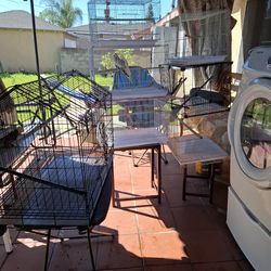 Very nice cages for any kind of birds diferent sizes diferent price
