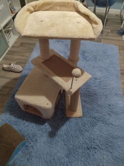 Cat tree
