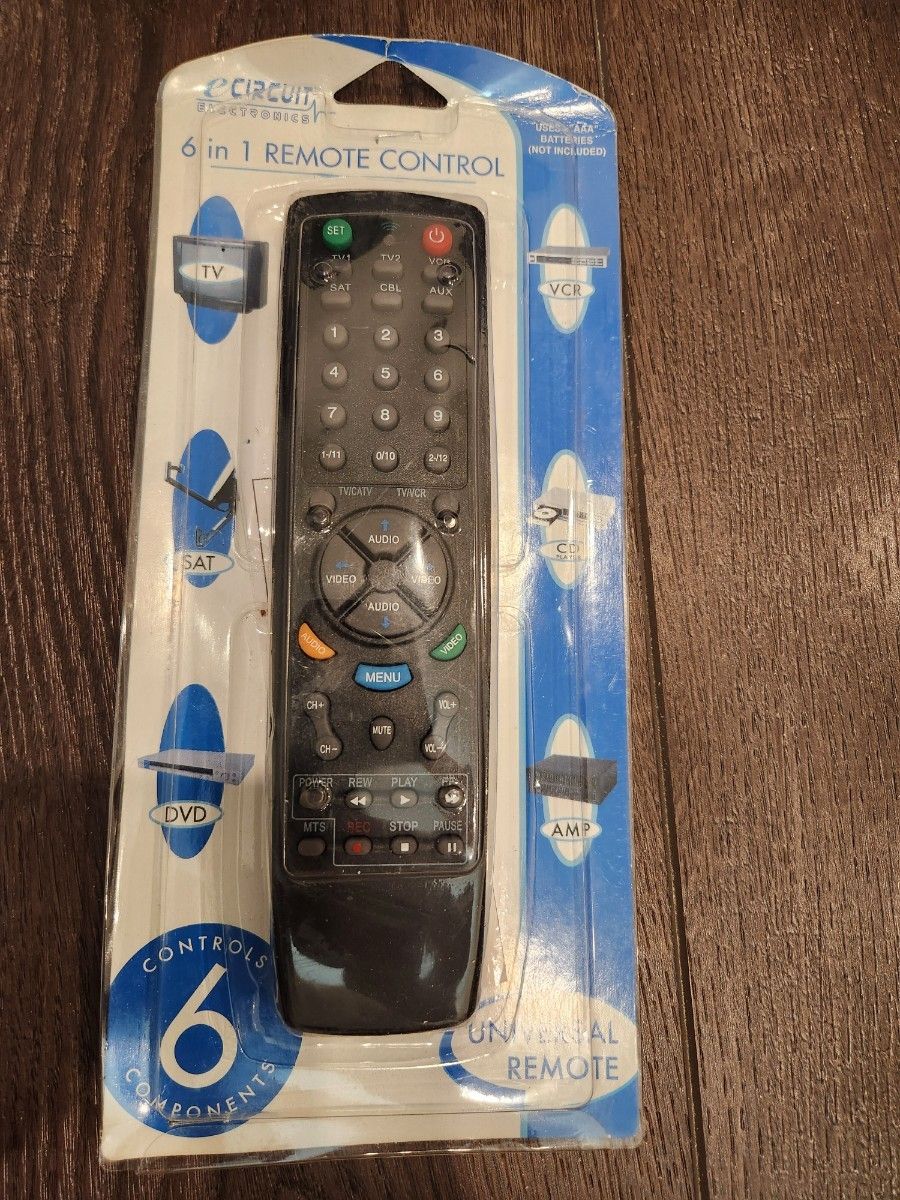 universal remote control
unopened
6 in 1
TV,VCR,SAT,CD,DVD,AMP
applicable old model
$10