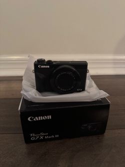 Canon PowerShot G7X Mark III 4K UHD 20.1MP f/2.8 Digital Camera. 
