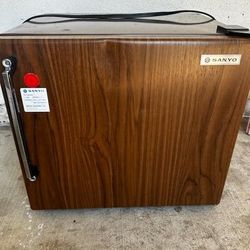 mini fridge
